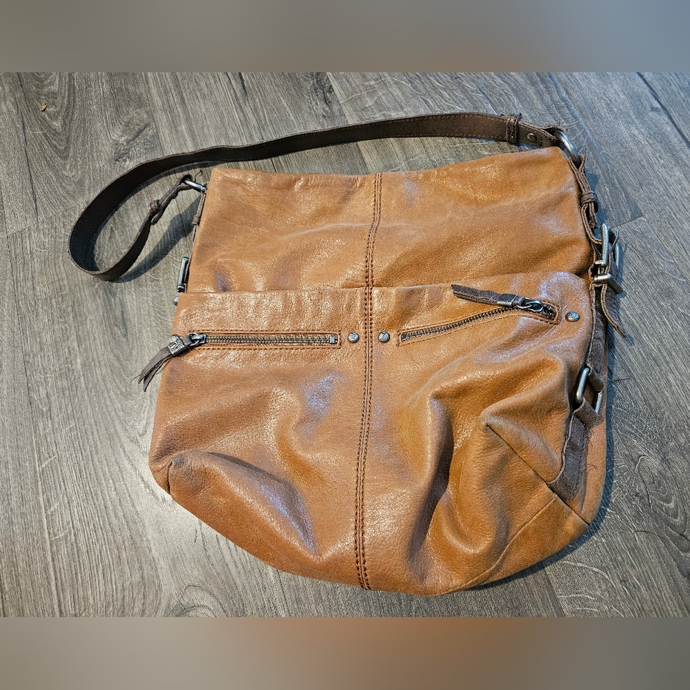 The Sak leather purse
